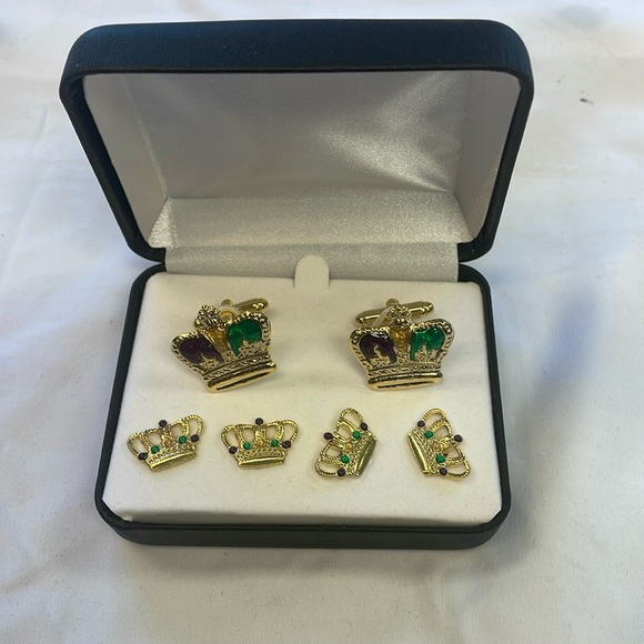 Mardi Gras Colored Crowns Cufflinks and Studs Set Gold Trim NWT - Picture 1 of 1